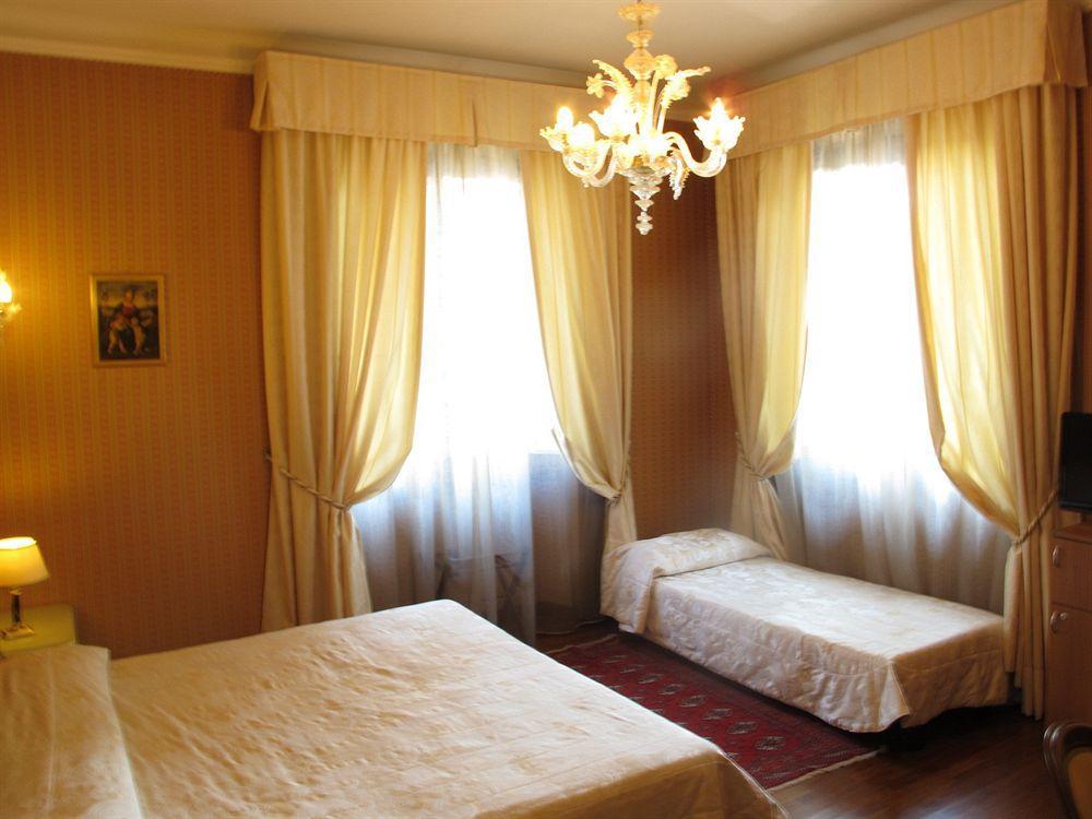 C-Hotels De Rose Palace Firenze Eksteriør bilde