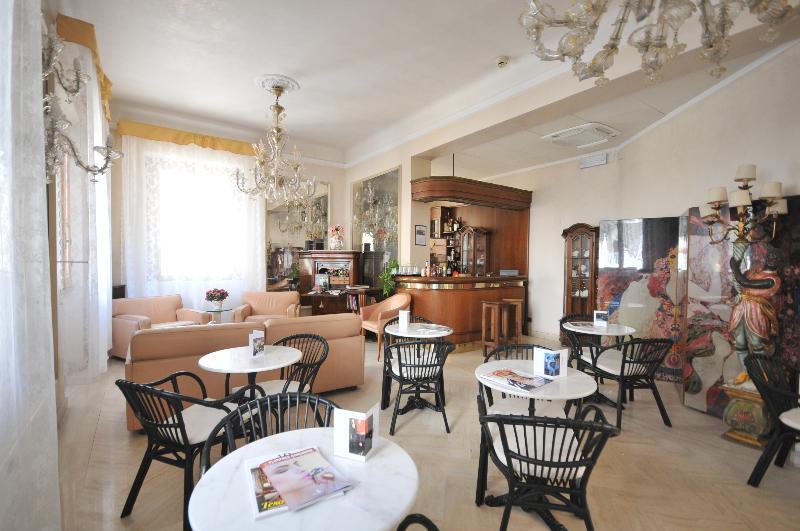 C-Hotels De Rose Palace Firenze Eksteriør bilde