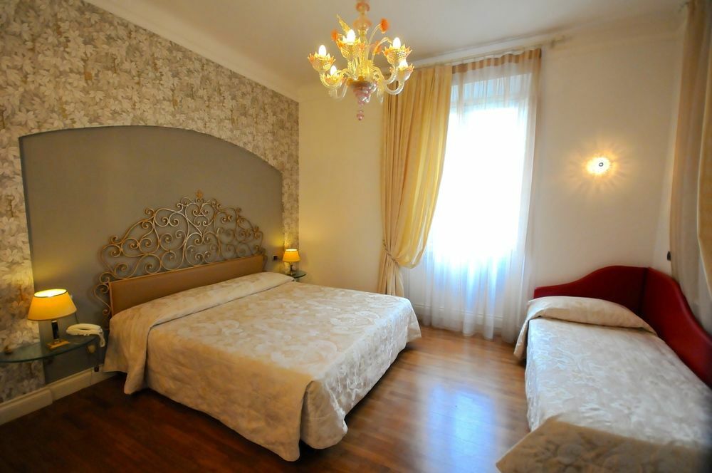 C-Hotels De Rose Palace Firenze Eksteriør bilde
