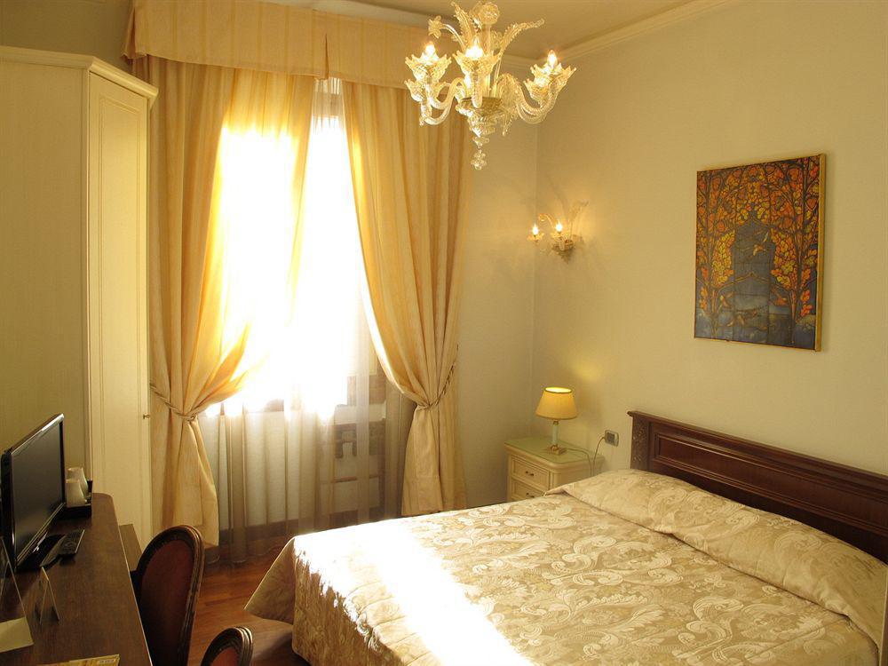 C-Hotels De Rose Palace Firenze Eksteriør bilde